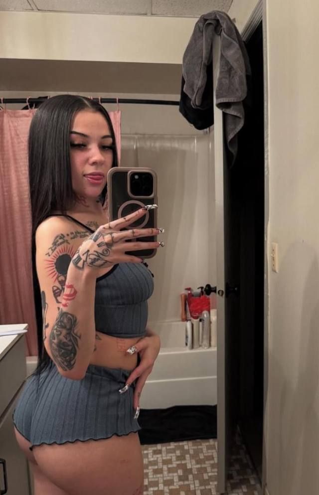 Am down to fuck both Incall and outcall 🍆🍑🍌😬 - Image 3